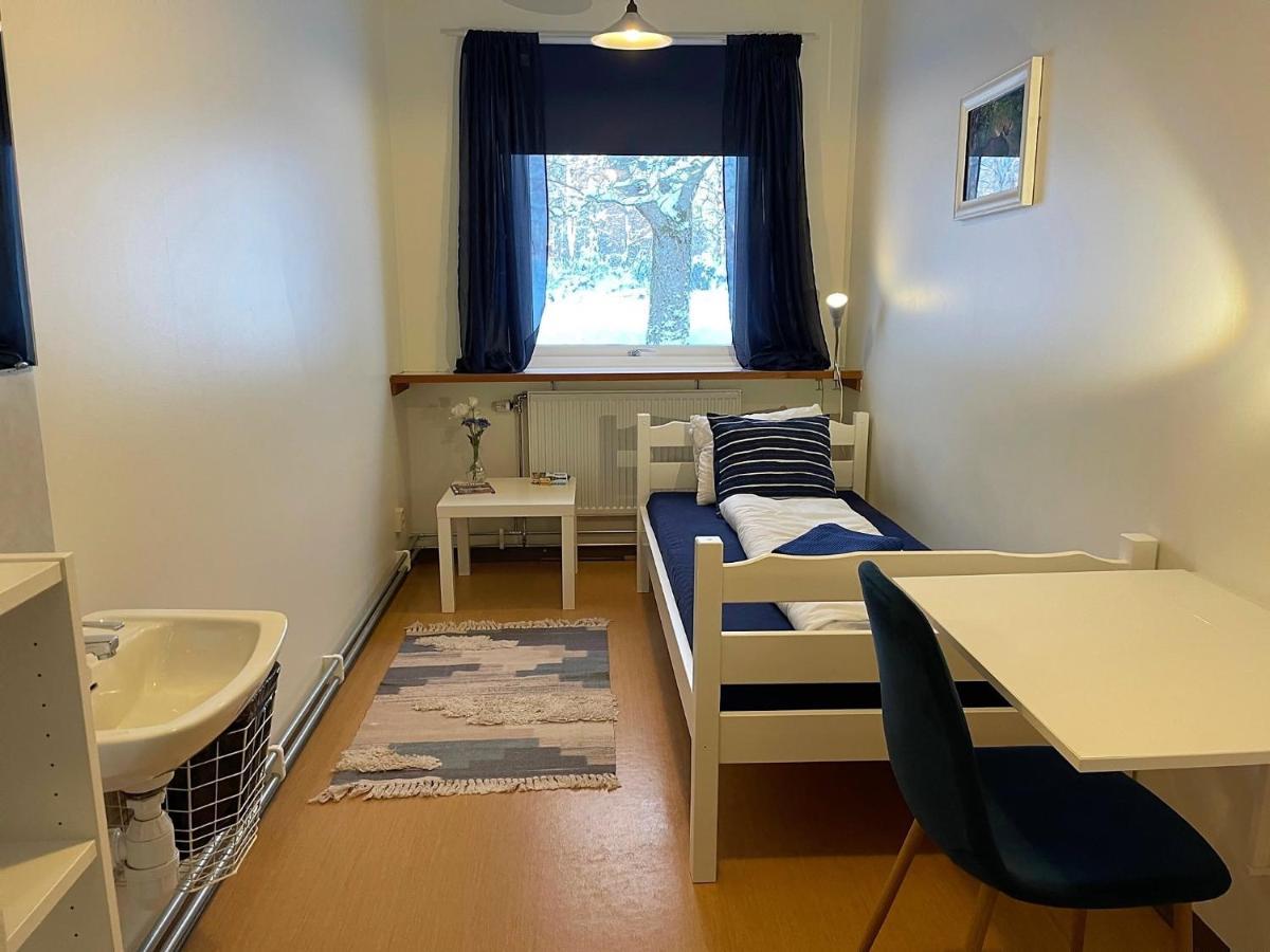 Haellefors Vandrarhem-Hostel & Kanotcenter Dış mekan fotoğraf