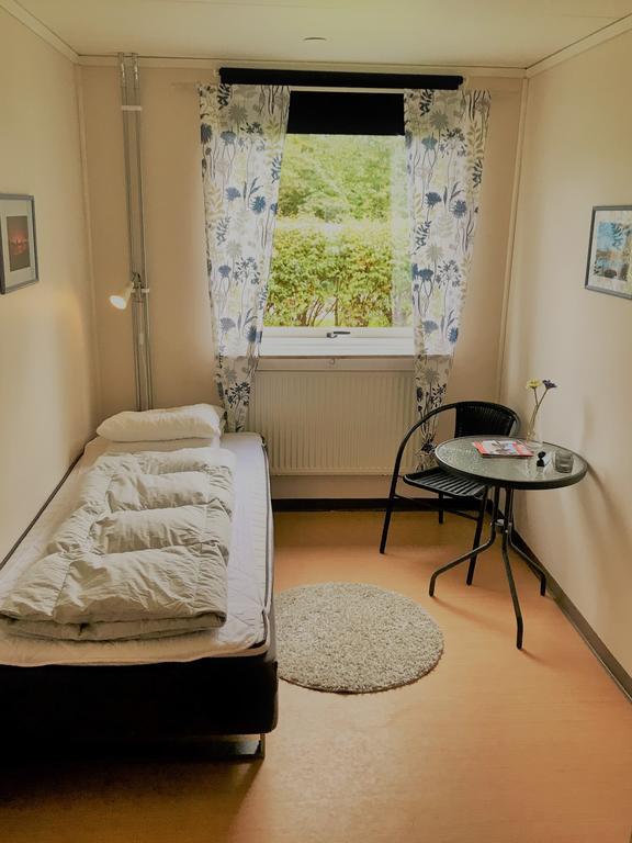 Haellefors Vandrarhem-Hostel & Kanotcenter Dış mekan fotoğraf